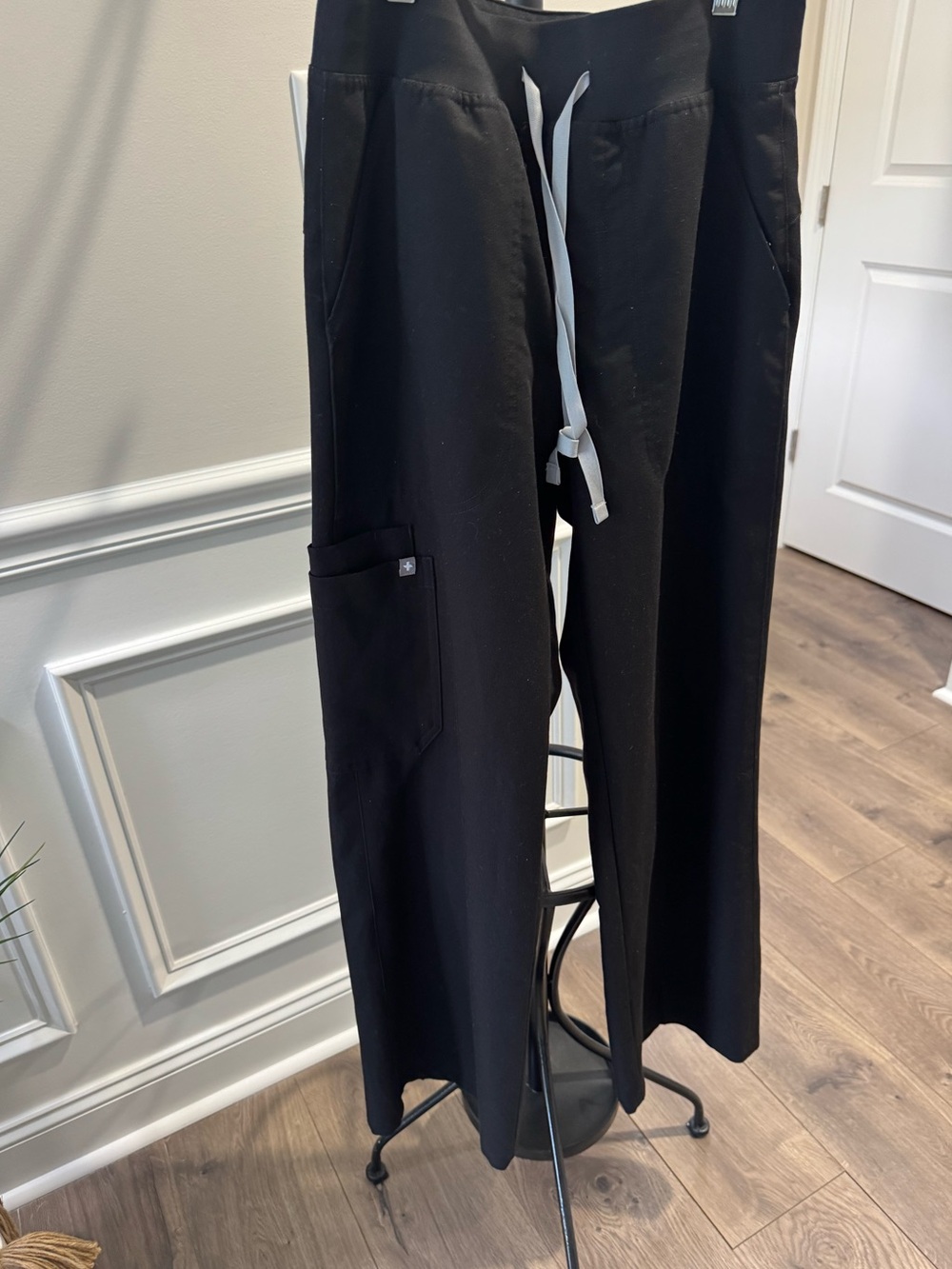 Figs Women’s  Black Drawstring Wide Leg Pants with White Tie